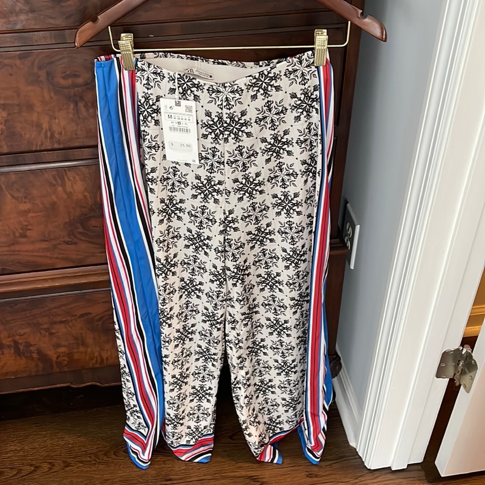 NWT/never warn Zara printed culottes